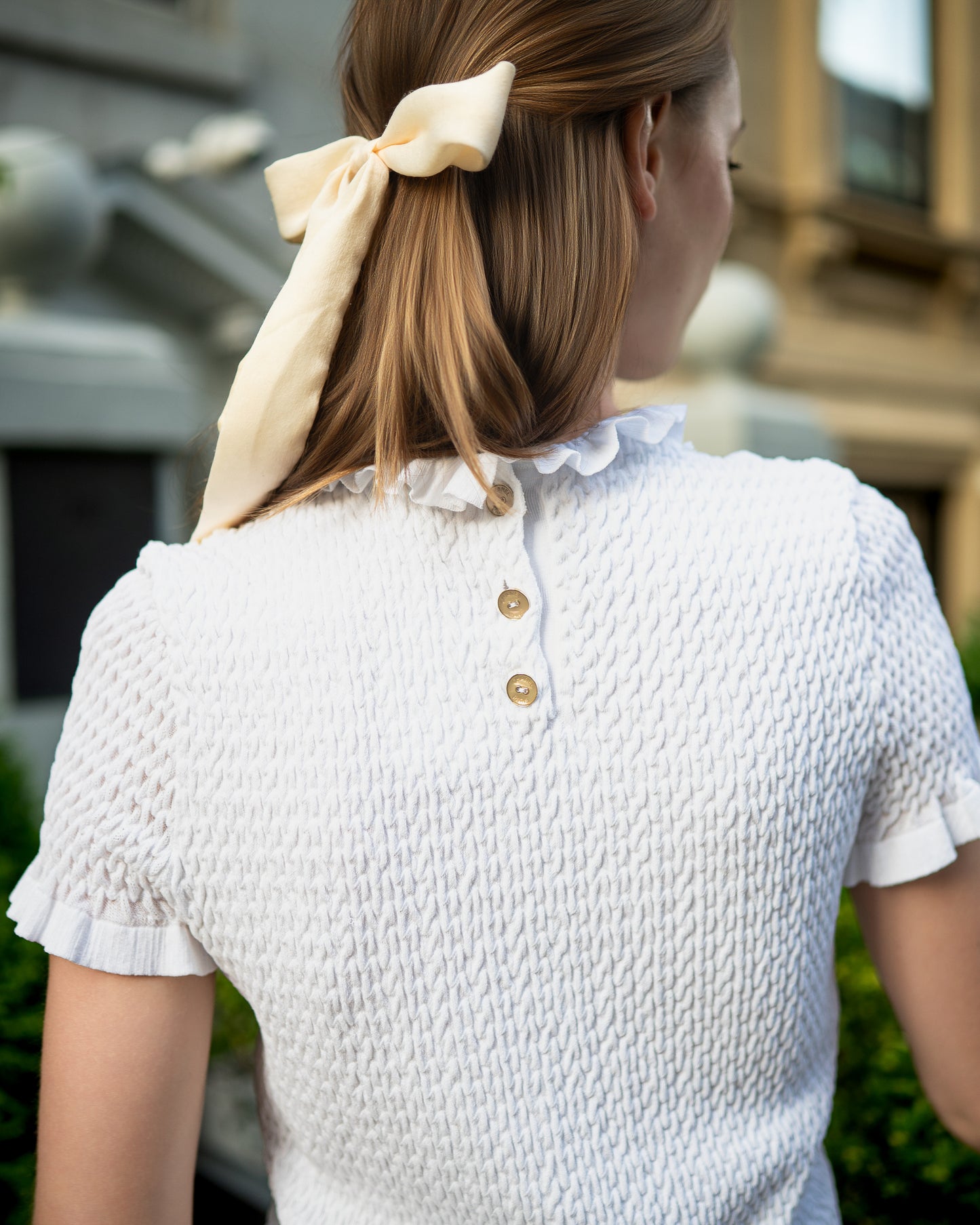 Chanel White Scalloped Knit Blouse (AW 2005)